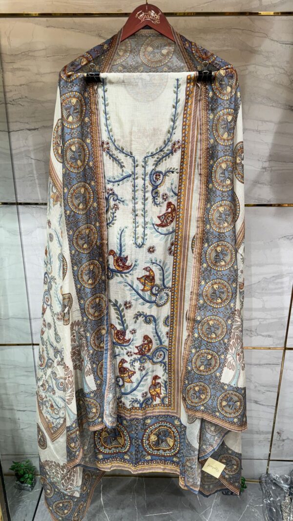 Pure Mal Chanderi Fabric Kurta with Digital Print & Stone Sippi Work - Image 2
