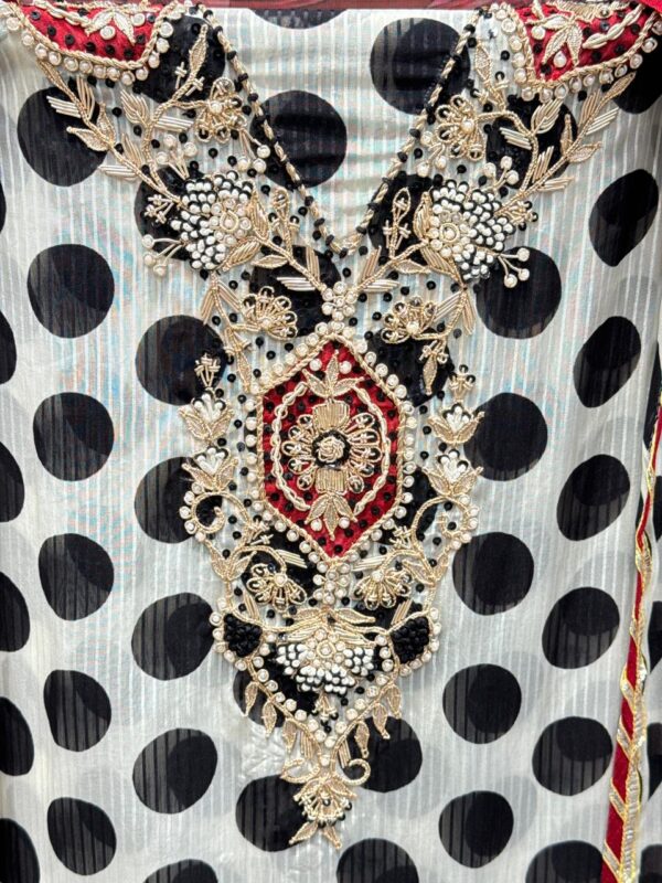 Elegant Pure Organza Polka Dot suit set with floral dupatta. - Image 4