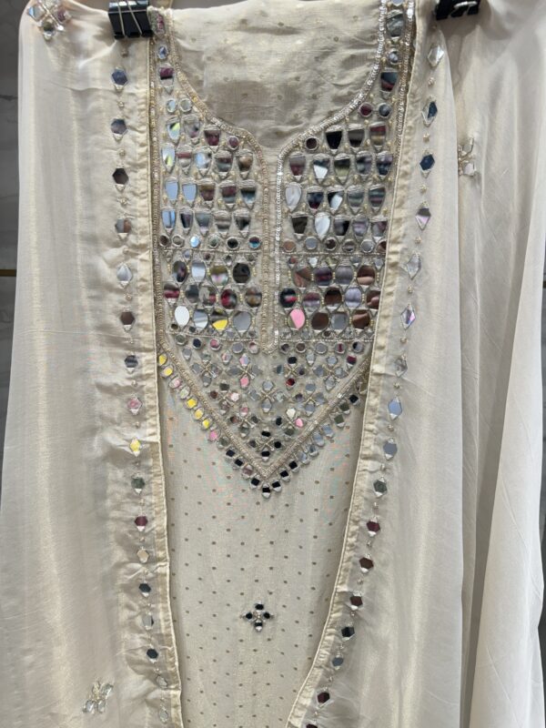Pure tissue unstitched suit with appealing mirror work - Image 2