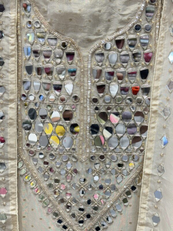 Pure tissue unstitched suit with appealing mirror work - Image 3