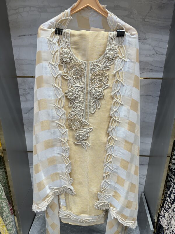 Pure tissue unstitched pattern with unique hand work.